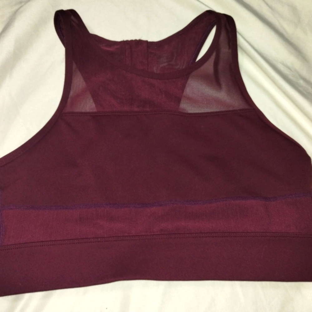 Love Her Shop Burgundy Sports Bra Medium